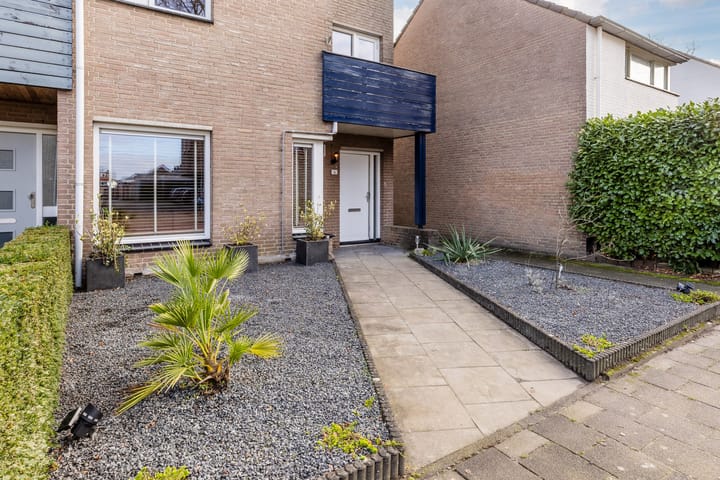 Foto 38 van Rector Buijselstraat 4