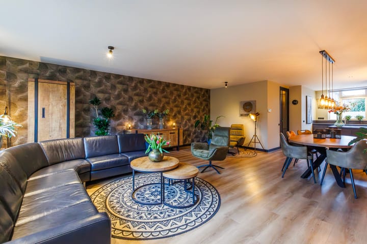 Foto 4 van Koemate 128