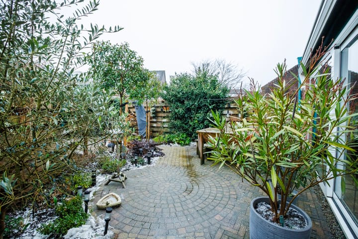 Foto 18 van Koemate 128