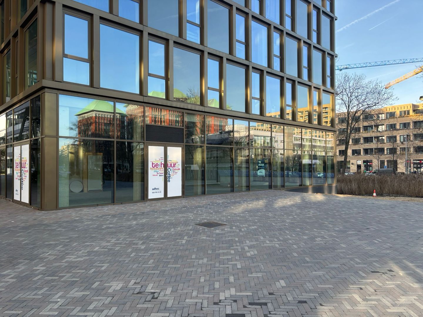 Bekijk foto 2 van Victoria Welbystraat 2