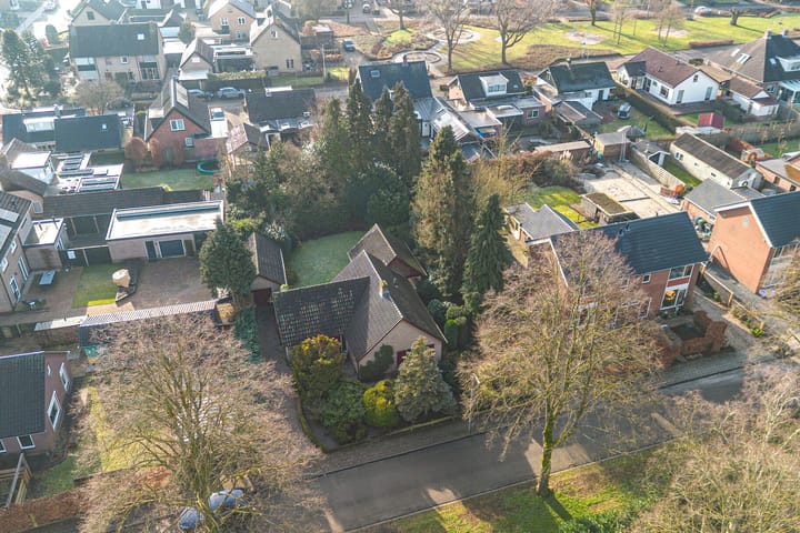 Foto 39 van Zeisweg 26