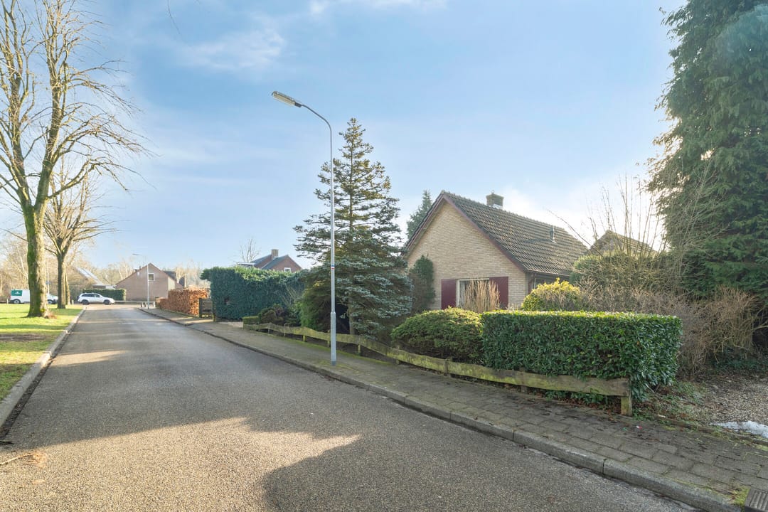 Foto 46 van Zeisweg 26