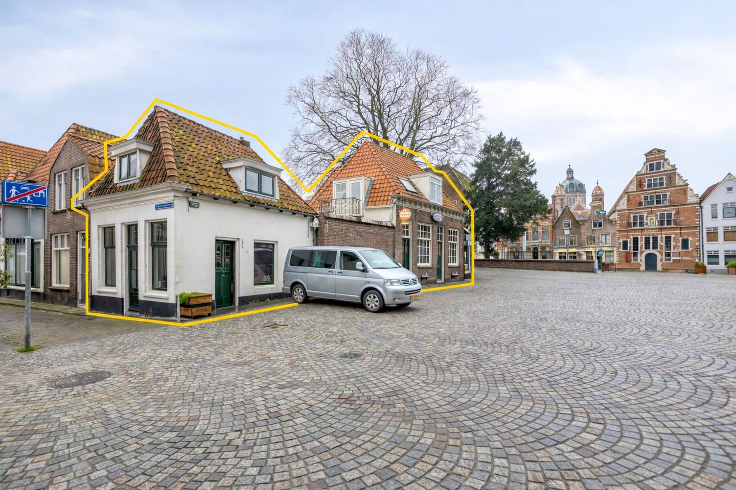 Bekijk foto 2 van Kerkplein 1