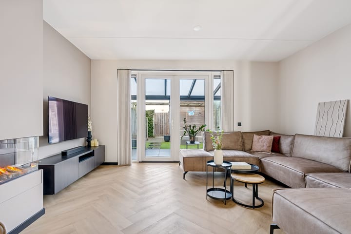 Foto 8 van Molengang 24