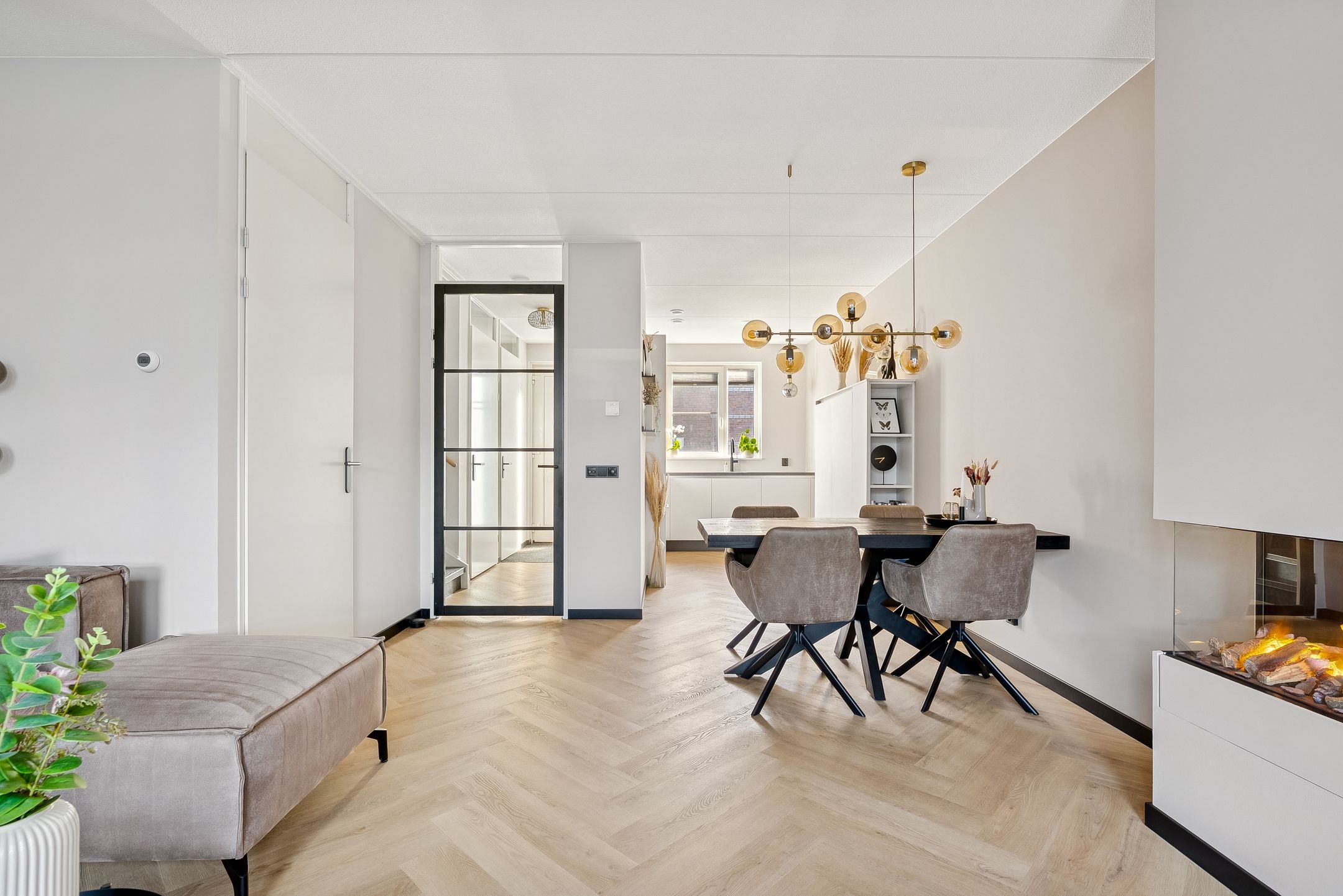 Foto 12 van Molengang 24