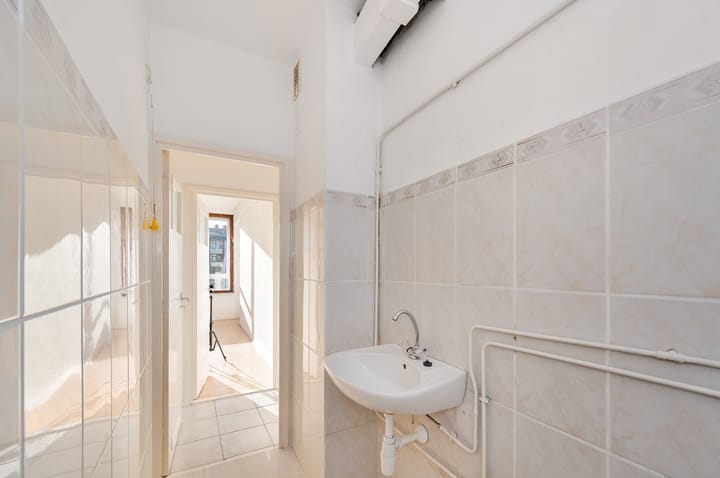 Foto 17 van Antony Moddermanstraat 42