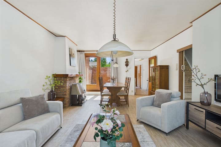 Foto 15 van Molenstraat 45