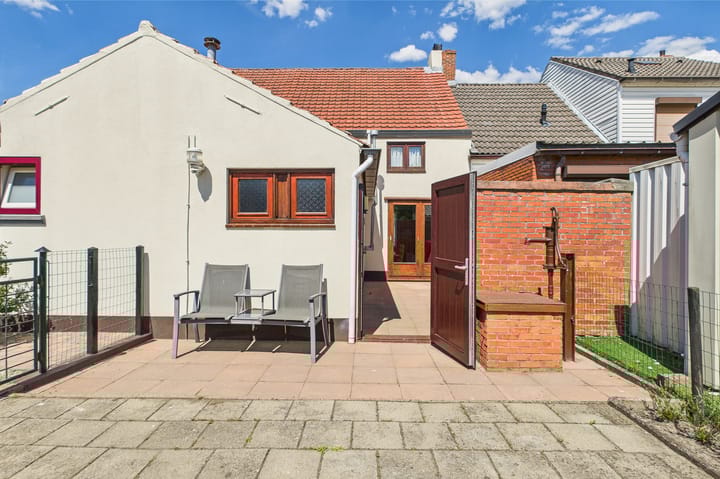 Photo 2 of Molenstraat 45