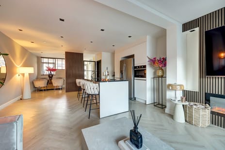 Schrijnwerker 83 tertiary image