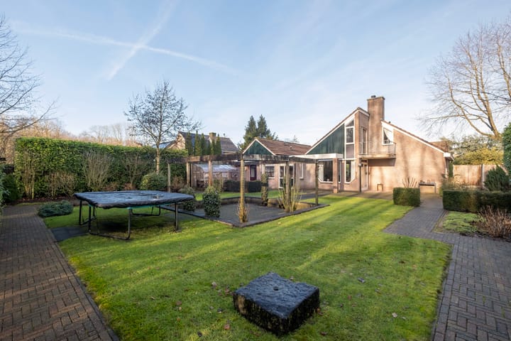 Foto 3 van Kamille 32