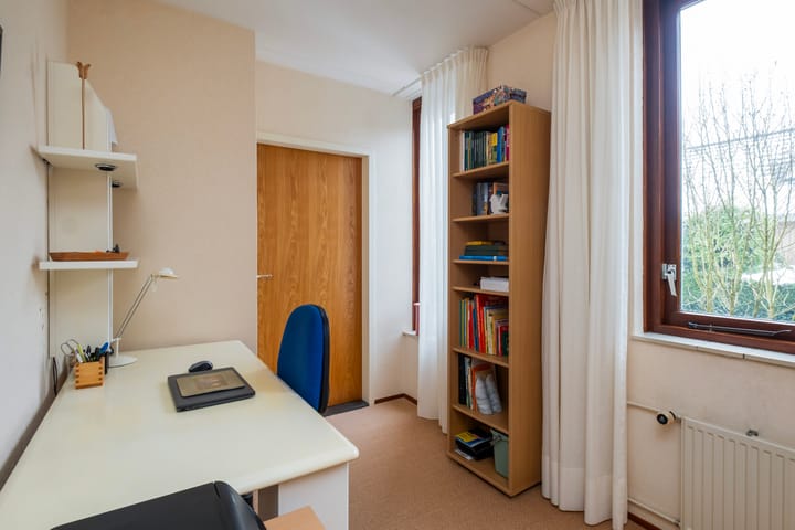 Foto 9 van Kamille 32