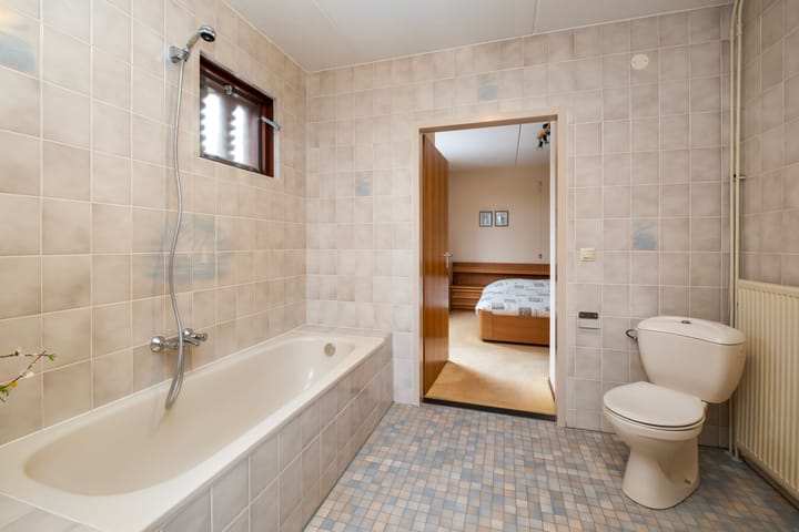 Foto 12 van Kamille 32