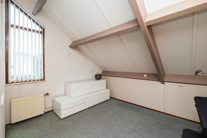 Foto 24 van Kamille 32