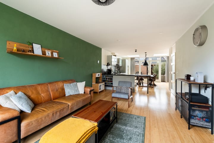 Photo 2 of Westmeerlaan 24