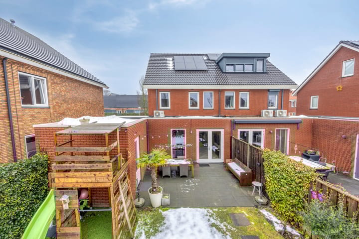 Foto 40 van Meikeverstraat 14