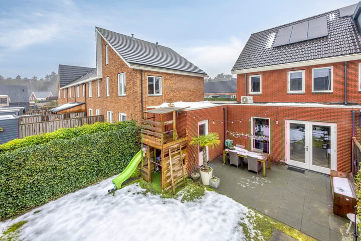 Foto 41 van Meikeverstraat 14