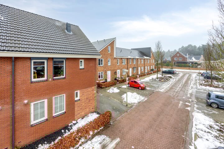 Foto 47 van Meikeverstraat 14