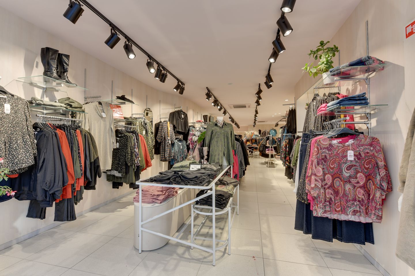 Bekijk foto 4 van Langestraat 21