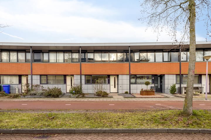 Photo 28 of State 26