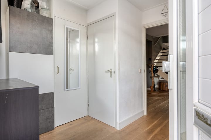 Foto 7 van P.J. Troelstrastraat 84