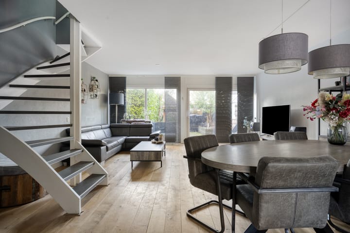 Foto 10 van P.J. Troelstrastraat 84