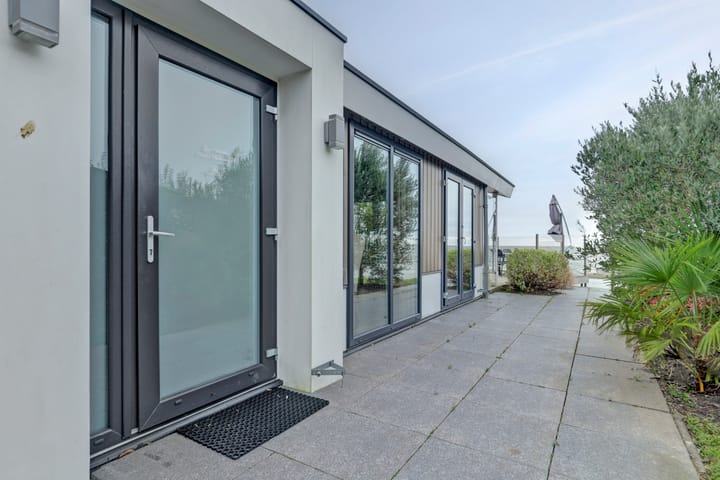 Zuiderdijk 1-b055 main image