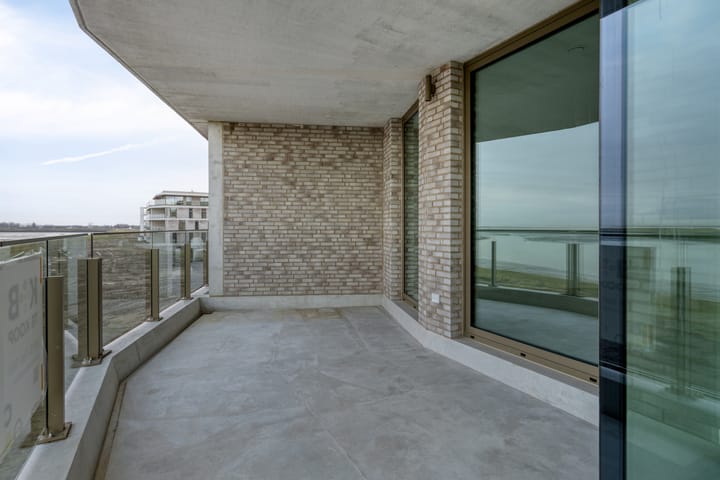 Photo 3 of Veerdijk 146