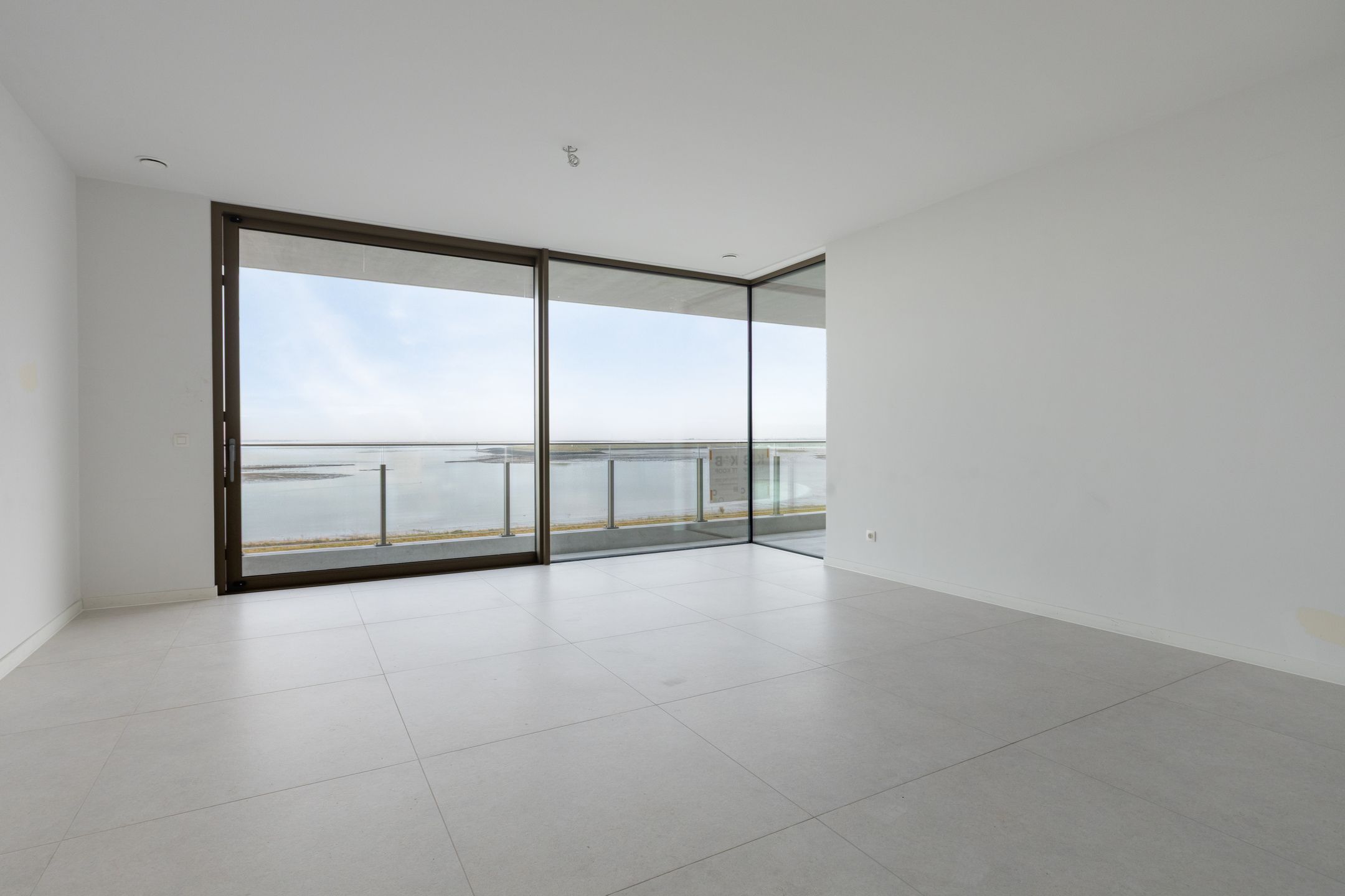 Photo 9 of Veerdijk 146