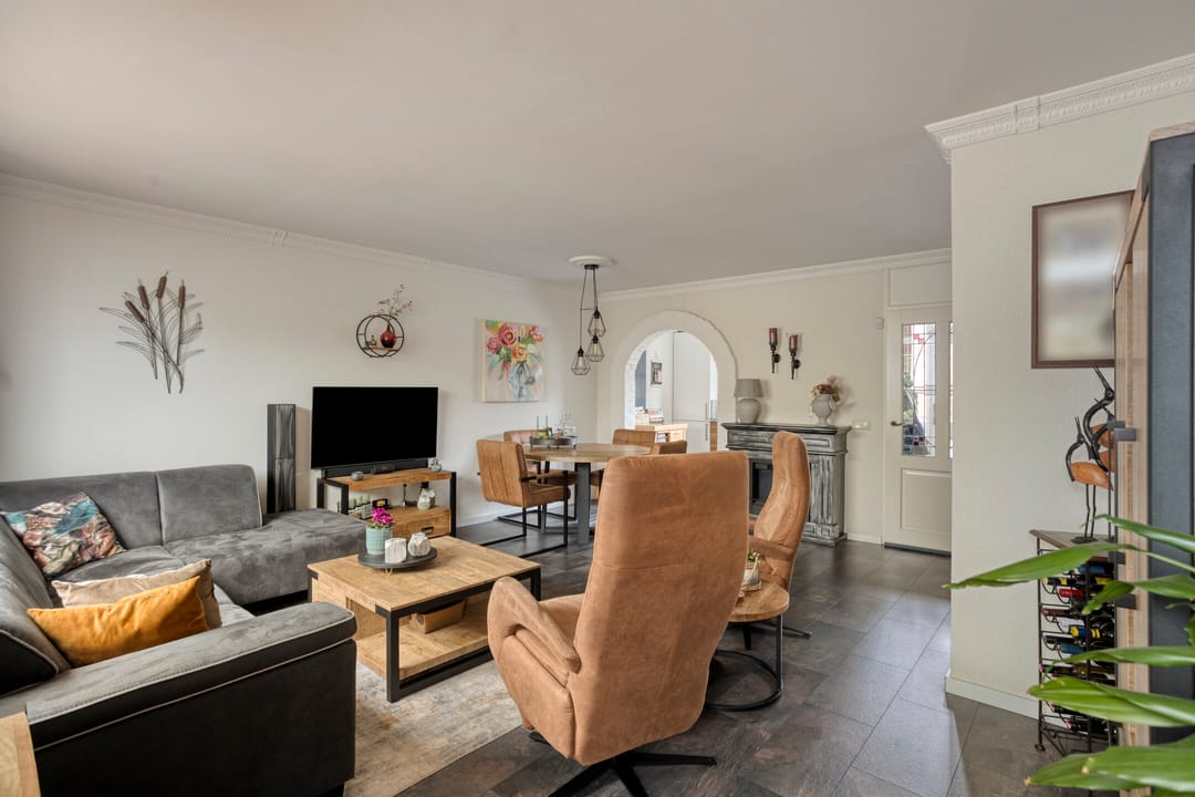 Photo 13 of Clematisstraat 33