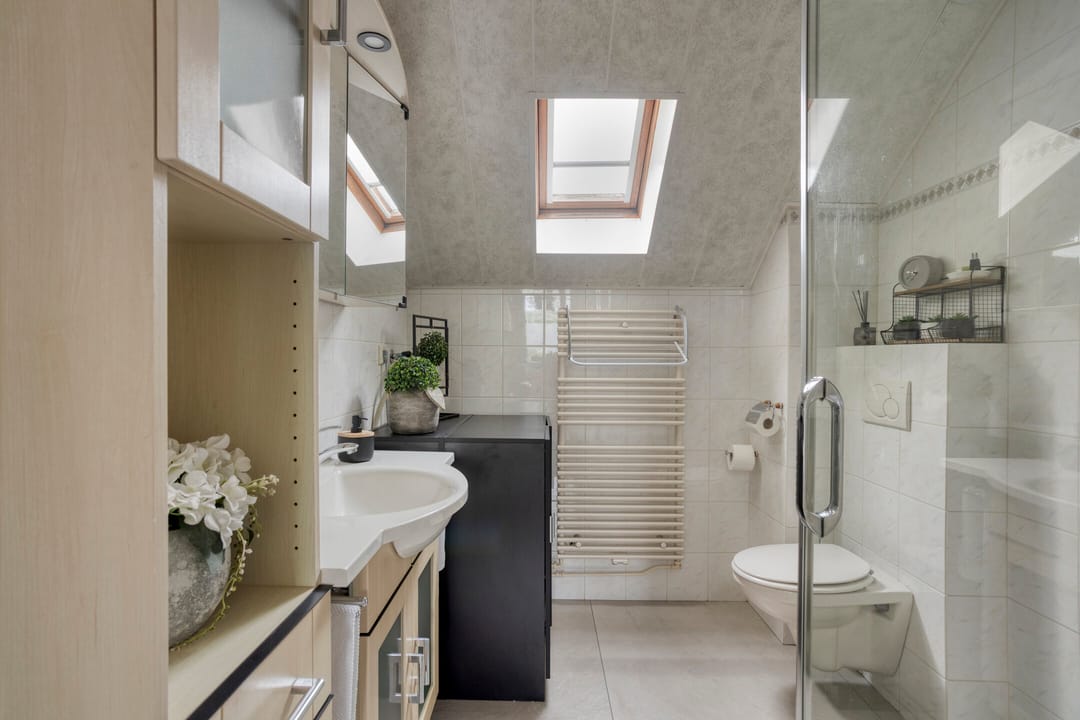 Photo 22 of Clematisstraat 33