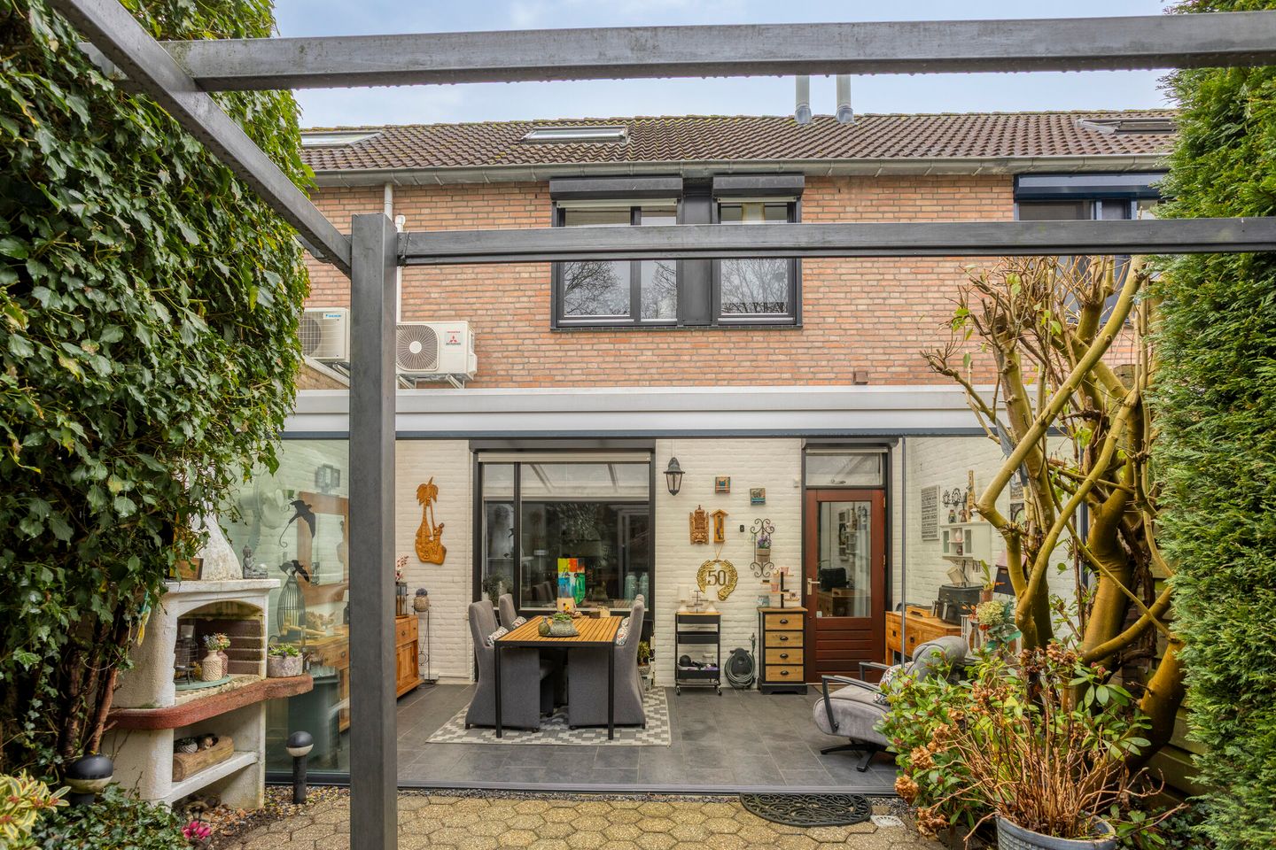 Photo 35 of Clematisstraat 33