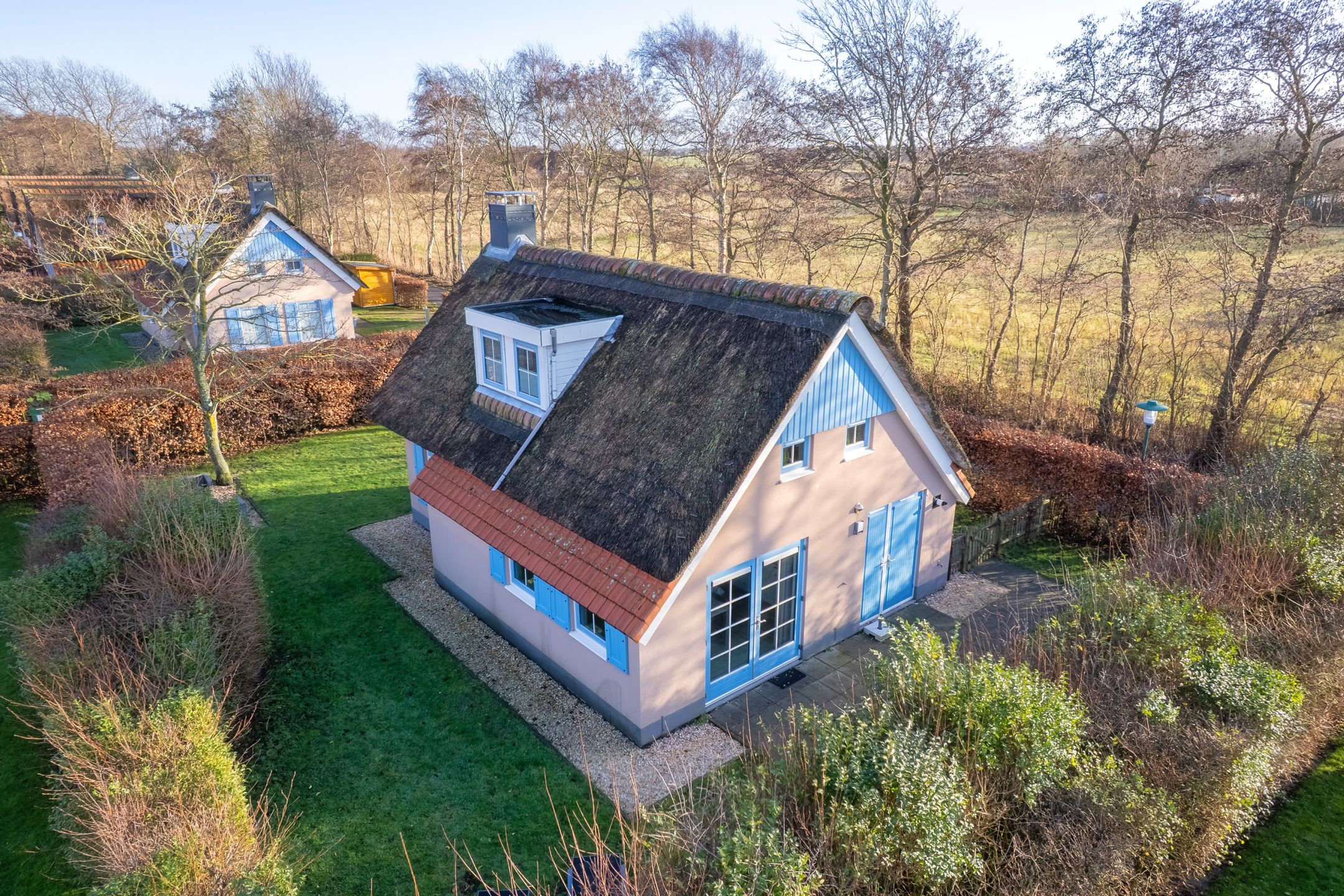 2-bedroom freehold villa in De Koog — photo 1 of 5
