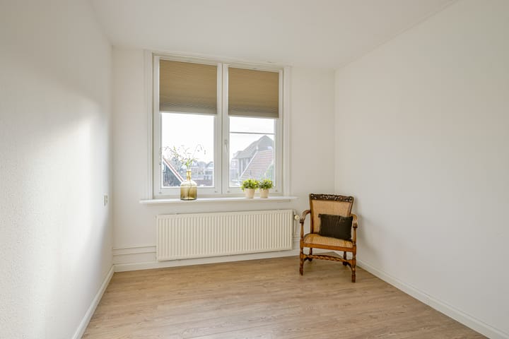 Foto 33 van Oostersingel 22