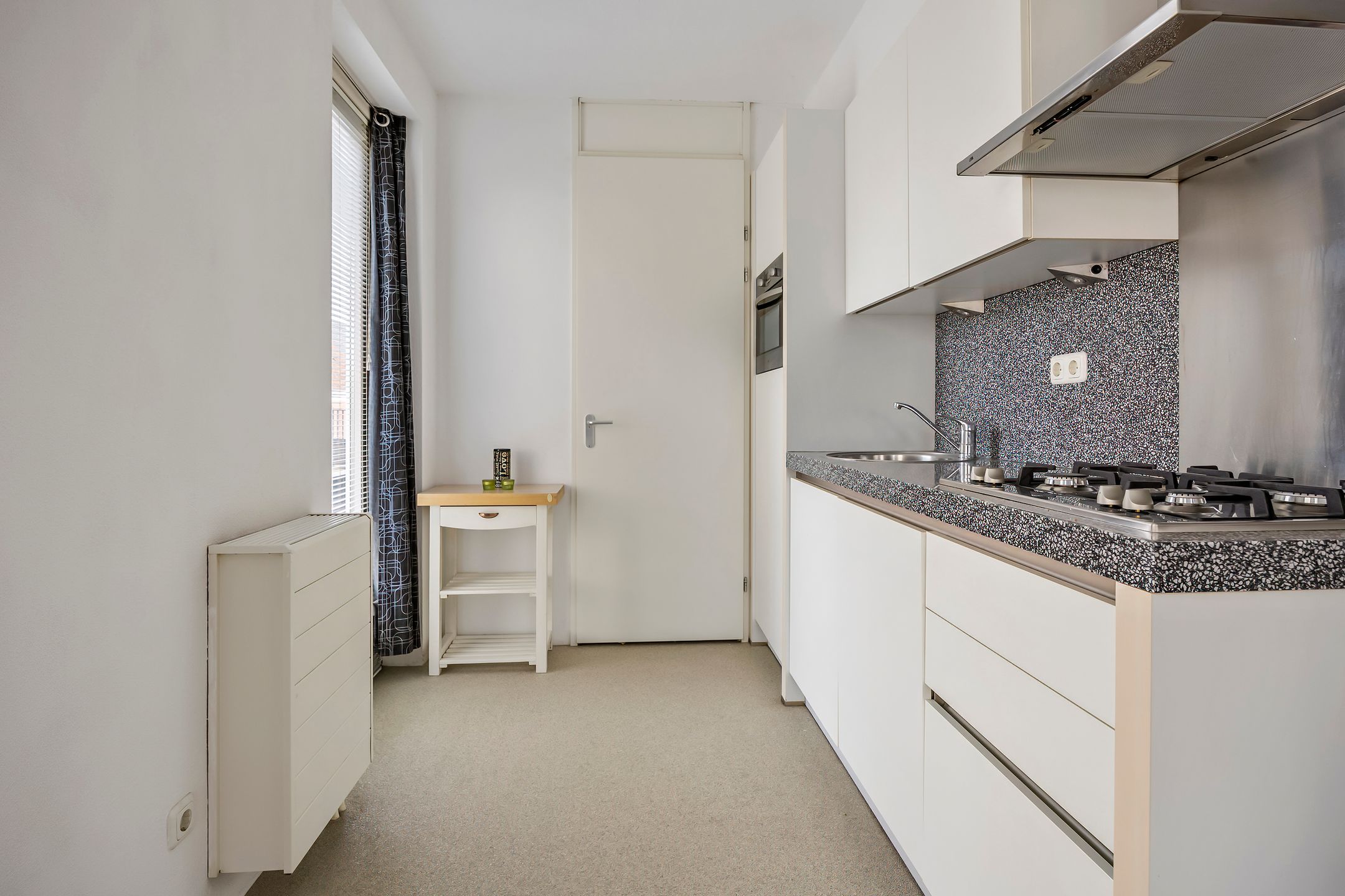 Foto 9 van Zwaanswal 1