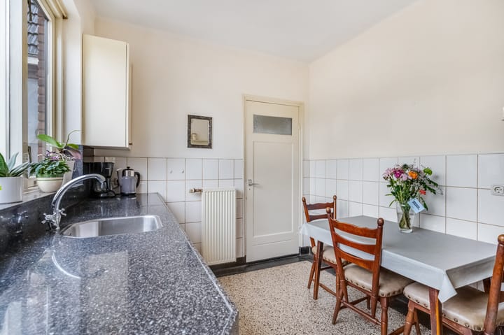 Photo 11 of Rijkerswoerdsestraat 11