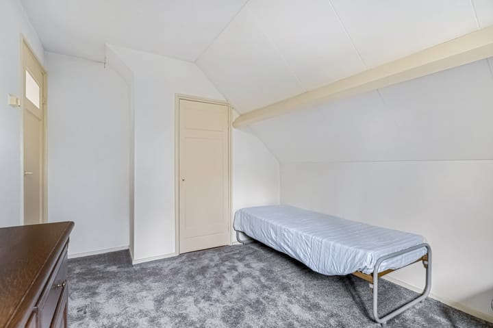 Photo 34 of Rijkerswoerdsestraat 11