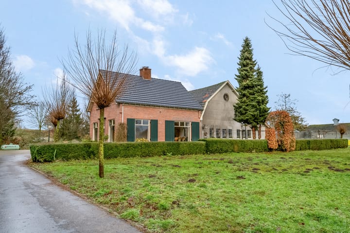 Photo 51 of Rijkerswoerdsestraat 11