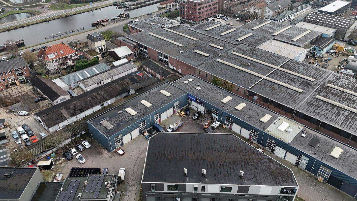 Bekijk foto 3 van Ambachtsstraat 11