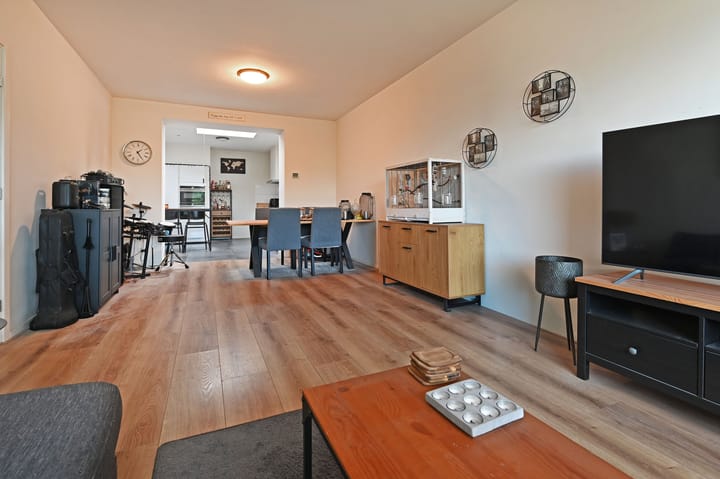 Foto 14 van Delftsestraatweg 79