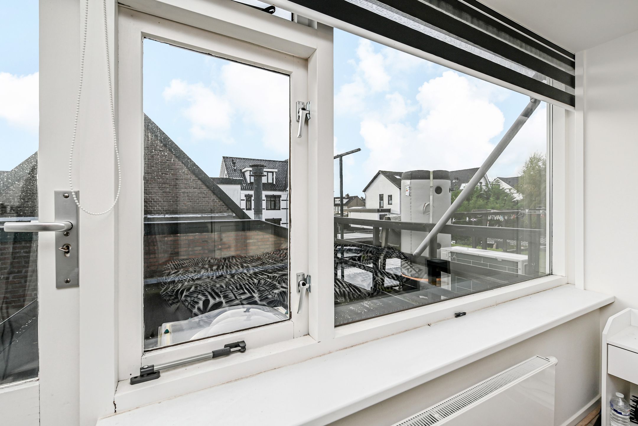 Foto 24 van Delftsestraatweg 79