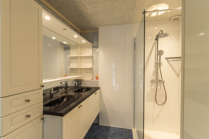 Photo 18 of Breed Plak 15