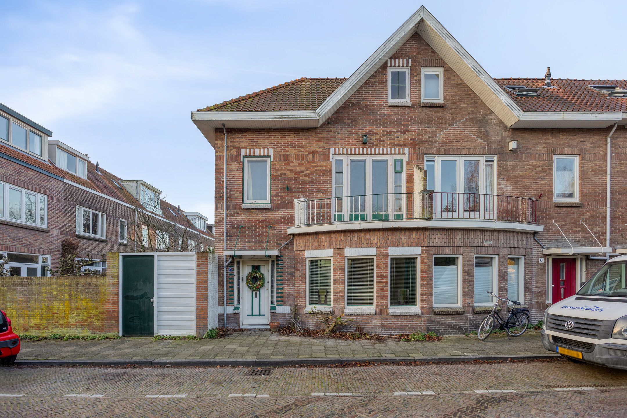 Photo 24 of Van Ledenberchstraat 8