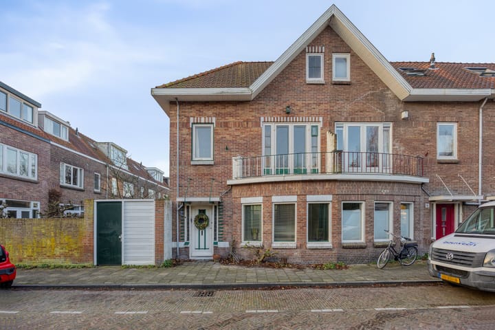 Foto 35 van Van Ledenberchstraat 8