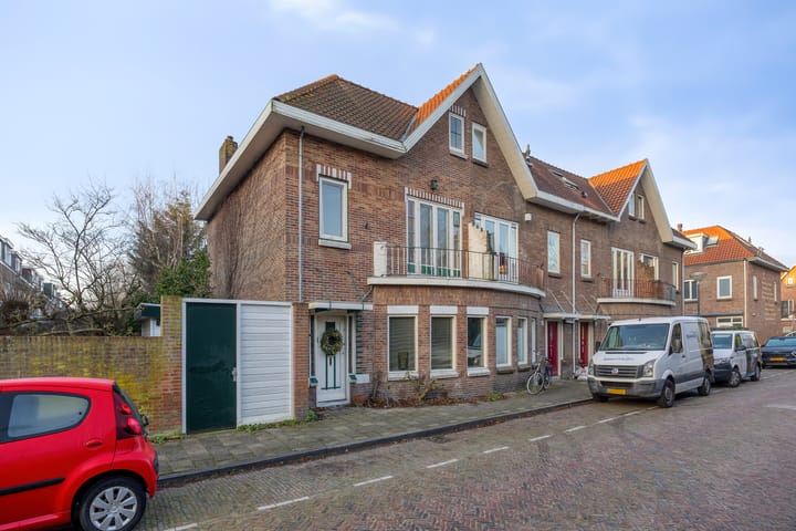 Foto 36 van Van Ledenberchstraat 8