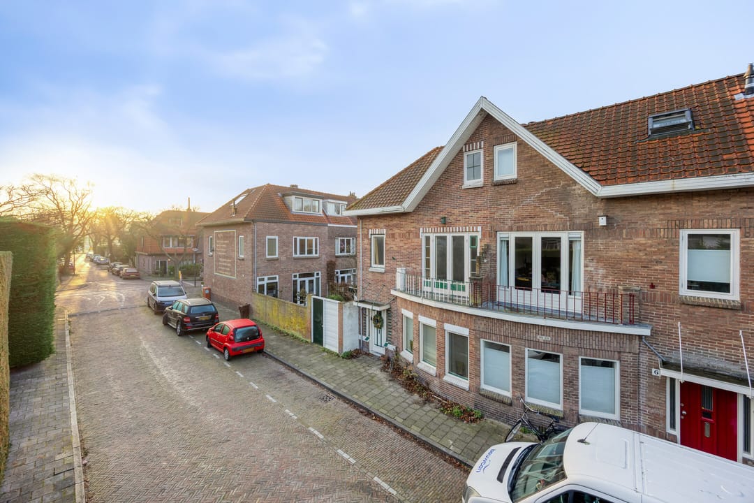 Foto 28 van Van Ledenberchstraat 8