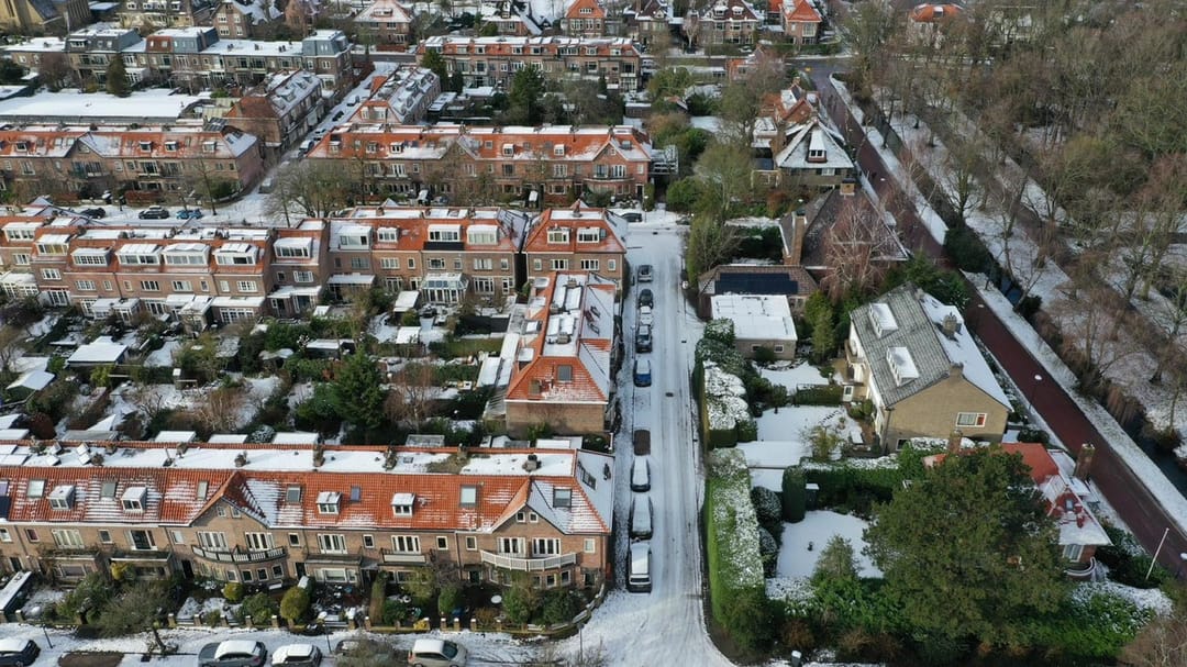 Foto 37 van Van Ledenberchstraat 8