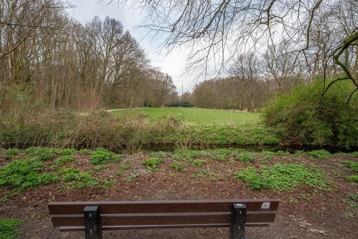 Foto 56 van Van Ledenberchstraat 8