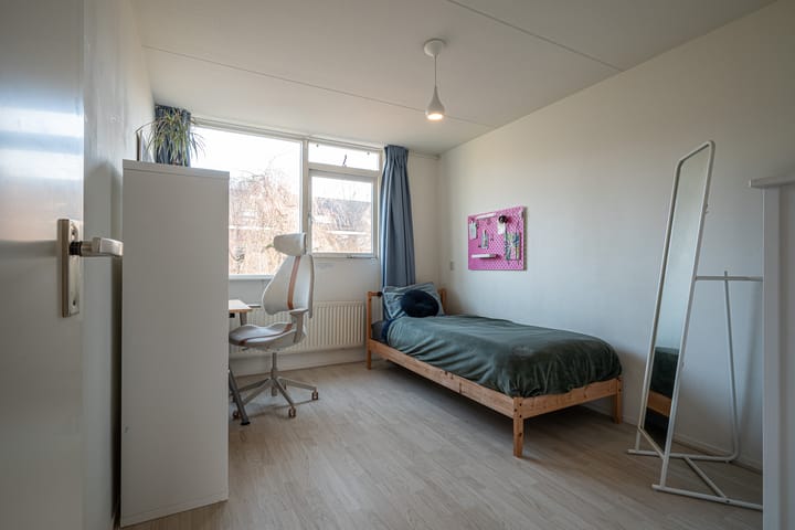 Foto 23 van Klooslaan 59