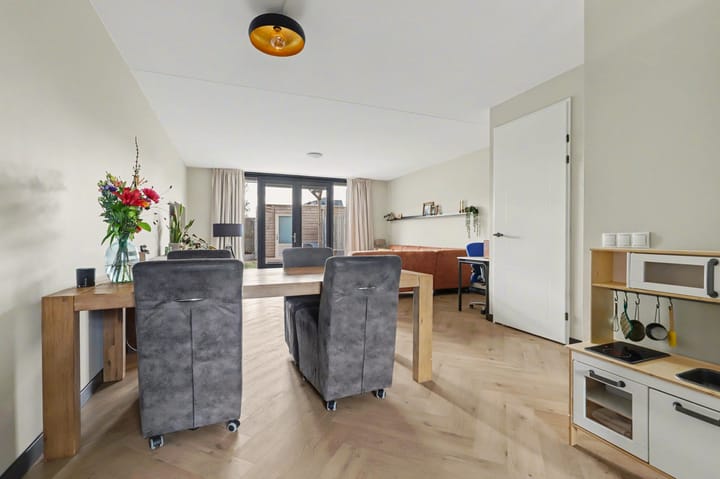 Foto 18 van Muntstraat 15