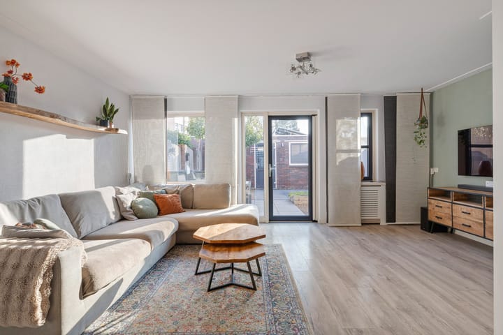 Photo 5 of Prunus 38